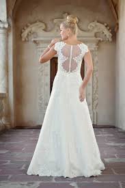 Die checkliste zum hochzeitskleid kaufen. Spitzen Brautkleid Ruckenfrei Kleiderfreuden