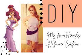 There's just something about them that screams old hollywood glam. Staviti Mrsav Mucenje Red Hair Costume Ideas Aug American Com