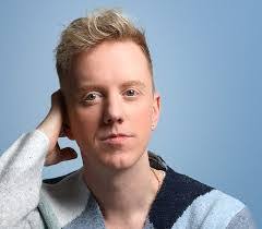 Tiffany Barton's Instagram, Twitter & Facebook