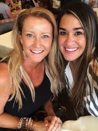 Kelly Vann's Instagram, Twitter & Facebook