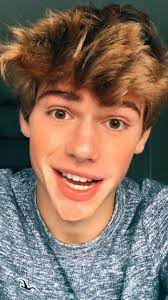 Curlyhaircut Cute White Boys Boy Hairstyles Cute White Guys