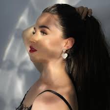 Y quiere' volver, ya lo suponia Dándole like a la foto mía 🔥