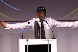 Hem uzun ömürlü hemde olabileceğin en yüksek ah kapasiteli bataryaları üretiyorlar. Esports Awards Youtuber Deji Criticised By Esports Community After Announcing Wrong Winner As A Joke Esports News Uk