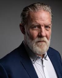 Rob Everson's Instagram, Twitter & Facebook