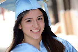 2015 Annual Report Reaching Their Highest Potential...