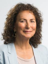 Sandy Stahl's Instagram, Twitter & Facebook