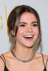 Maia Mitchell Septum Piercing 2025