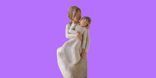 Is there anything more precious than the bond between daughter and mother? 24 Sentimental And Unique Mother Daughter Gifts Toy Notes