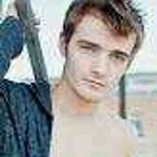 Justin Hix's Instagram, Twitter & Facebook