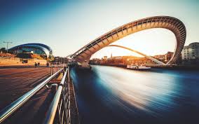 Find the perfect gateshead millennium bridge stock photos and editorial news pictures from getty images. Wallpaper Gateshead Millennium Bridge River House Sunset Uk 2560x1600 Hd Picture Image