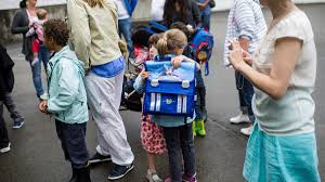 Wird er eingeschult oder noch ein jahr zurückgestellt? Bildung Das Schlimmste An Der Schule Sind Nicht Die Lehrer Sondern Die Eltern