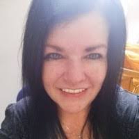 Michelle Kennett's Instagram, Twitter & Facebook