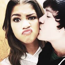 Katiana stoermer coleman resembles her sister zendaya a bit and has perfect jet black hair. Free Download Taylor Swift Austin Mahone 11 X 8 Magazine Pinup Poster Teen 503x503 For Your Desktop Mobile Tablet Explore 45 Zendaya Wallpaper Lip Zendaya Wallpaper For Pc Zendaya