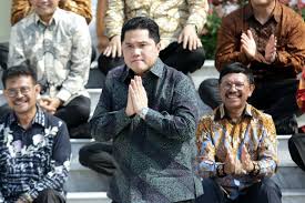 Pasangan ini dikarunia empat anak, yaitu mahatma arfala thohir, mahendra agakhan thohir, makayla amadia thohir, dan magisha afryea thohir. Profil Biografi Dan Kisah Sukses Erick Thohir Pebisnis Internasional Yang Nasionalis Orklan Com