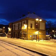 Go on our website and discover everything about your team. Photos At Mjondalen Stasjon Mjondalen Buskerud