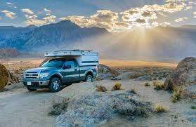 Pickup trucks are easily among the world's favorite vehicles these days, so there is no wonder why many campers wouldn't in today's episode we will be taking a look at the newest as well as the best entries to the market in 2020, both by the renowned international brands and small conversion shops. Top 10 Pop Up Truck Campers For Off Roading In 2021