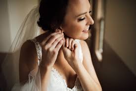 A Rainy and Romantic Wedding in Cullman, AL