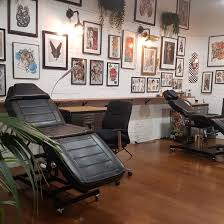 See more ideas about tattoo studio interior, studio interior, tattoo studio. Tattoo Uploaded By Rising Tide Studio Tattoo Studio Interior 963858 Tattoodo