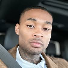 I told her to be quiet... They are eating her alive... She washed