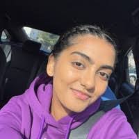 Naomi Singh's Instagram, Twitter & Facebook