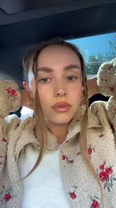 u say to ignore the trolls // bby girl don’t let em take a toll