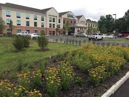 It was a few minutes off of the turnpike, but worth it. Pool Picture Of Holiday Inn Express Bordentown Trenton South Tripadvisor