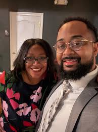 𝙀𝙣𝙩𝙧𝙚𝙥𝙧𝙚𝙣𝙚𝙪𝙧