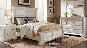 picture of claymore park off white 5 pc king panel bedroom from furniture yatak odasi yatak odalari yatak