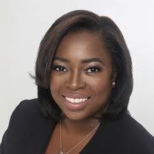 Dawn Brackin's Instagram, Twitter & Facebook