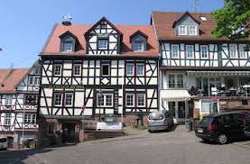 Quermania Barbarossastadt Gelnhausen Historische Stadt Im Kinzigtal Untermarkt Hessen Sehenswurdigkeiten Urlaub Und Ausflug Quer Durch Deutschland