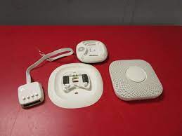 These devices can be convenient because you don't have to install multiple detectors of different types throughout your home. Ecobee Smart Thermostat And Nest Smoke Detector Home Decor Electronics And More K Bid