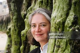 282 Debra Anderson Photos & High Res Pictures