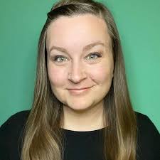 Menacing Manor: 4 : White, Kiersten: Amazon.it: Libri