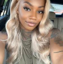 Sabrina Pena (@sabrina.pena.3705)