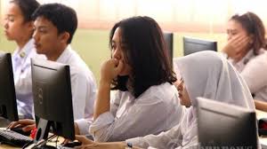 Download kisi kisi un 2019 2020 pdf semua jenjang lengkap sebagai bahan persiapan ujian nasional un baik dengan moda berbasis komputer atau unbk dan berbasis kertas dan pensil unkp perlu adanya kisi kisi un 2019 2020 pdf berikut ini adalah link download kisi kisi un smp kisi kisi un sma kisi kisi un smk paket b paket c smalb smplb di bawah ini. Link Download Kisi Kisi Ujian Nasional Un 2020 Smk Bahasa Indonesia Bahasa Inggris Matematika Tribun Timur