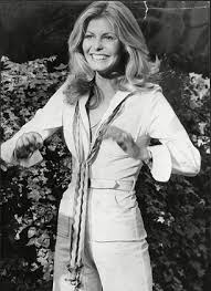 78 years (as on 2019) profession: A Rare And Poignant Insight Into Tom Jones And Linda S Marriage Daily Mail Online