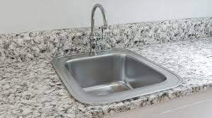 what is a good type of kitchen sink for