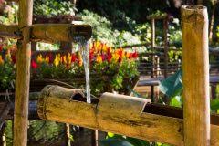 Bei hitze verdampft das wasser schnell und ihr müsst dann nicht so viel wasser nachfüllen. Wasserspiel Selber Bauen Die Besten Ideen Tipps Und Tricks