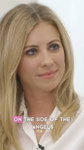 Warren Divers's Instagram, Twitter & Facebook