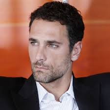 20 kg less, Raoul Bova appears transformed