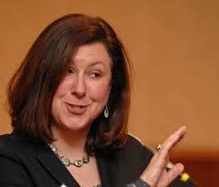 Gayle Gifford's Instagram, Twitter & Facebook