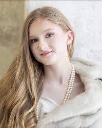 Tiffany Botts's Instagram, Twitter & Facebook