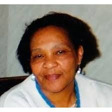 Evelyn Charlton's Instagram, Twitter & Facebook