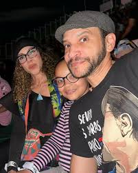 Feliz día de los Padres papi! @edwarddiazrd We love you baby! Gracias por  todo, absolutamente todo lo que haces por nosotras! Eres el mejor padre que  nuestra Maiah podría tener y el