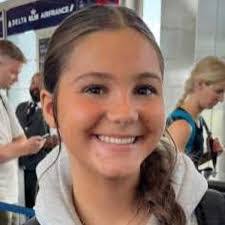 Jillian Steffen's Instagram, Twitter & Facebook