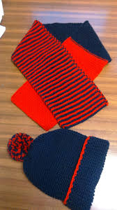 Fare lezione con i bambini è impegnativo ma sicuramente dà grandi soddisfazioni, i giochi che propongo sono per lo più straconosciuti, se avete in generale i bambini si divertono quando mettete loro in mano qualcosa, e per creare dei materiali basta veramente poco in termini di spesa e materiali! Cappellino Ai Ferri Accorciati Per Neonato