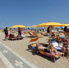 Rimini is een badplaats aan de oostkust van italië, aan de adriatische zee. Adria In Rimini Verpassen Viele Urlauber Das Beste Welt