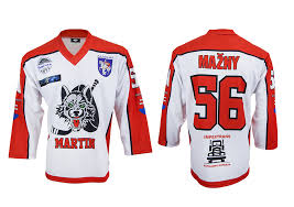 Vend patin hockey sur glace bauer s170 taille 5.5 ee (39)affûté.utilisé une saison et demi acheté, à un autre vinty pour tester bauer, be. Les Maillots De Hockey Sur Glace Au Design Original Sportamo