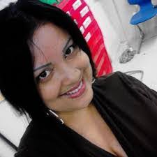 Lesly Alicea's Instagram, Twitter & Facebook