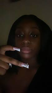 Hi Everyone. My name is Marc & I was born in 1995 so I'm about the same age  as Arthur. It was my favourite cartoon growing up so I'm glad there's a